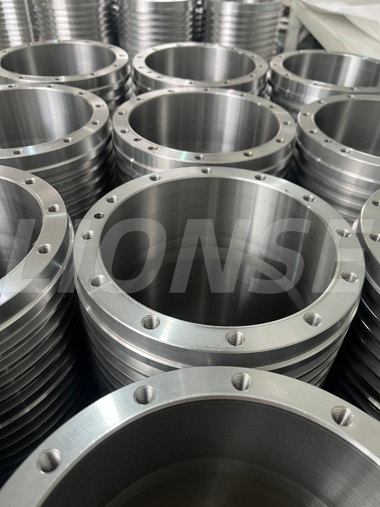 तांत्रिक पुनरावृत्ती औद्योगिक अपग्रेडिंगला सामर्थ्य देते - स्लीव्ह मशीन केलेले भाग उच्च-परिशुद्धता अनुप्रयोगांच्या नवीन अध्यायात प्रवेश करतात