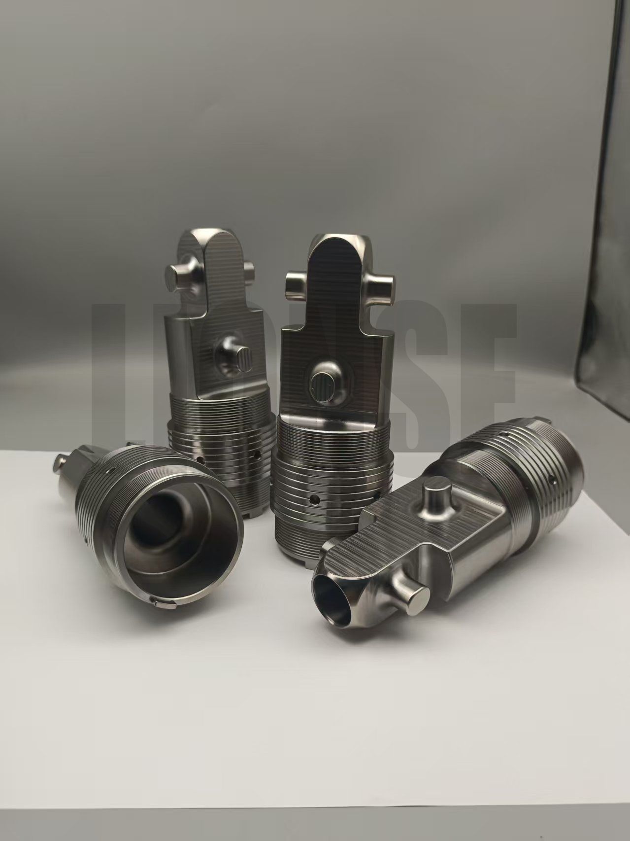 पाताळासाठी टायटॅनियम यांत्रिक भाग